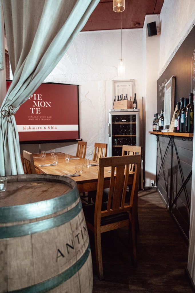 Ravintola Piemonten kabinetti 6-8hlö - kokoukset ja juhlatilat Tampere